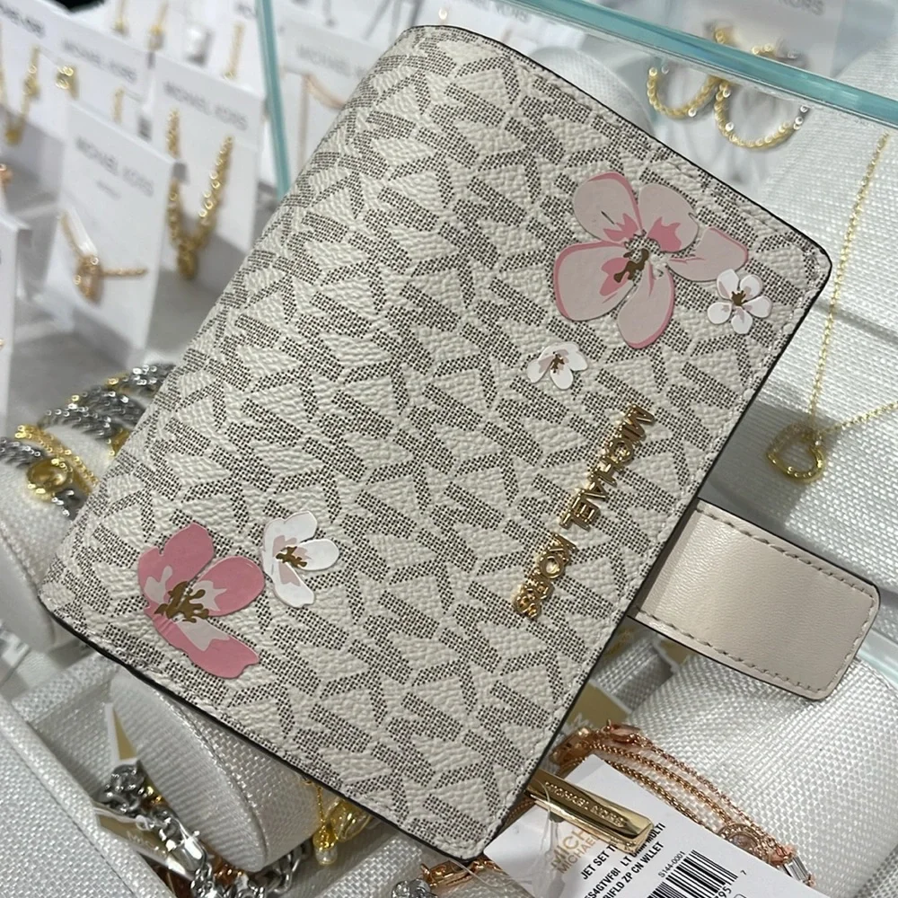 Michael Kors Jet Set Medium Floral Embellished Signature Logo Bi-fold Wallet NWT